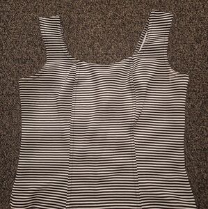Worthington Size Large Black and White Striped tank